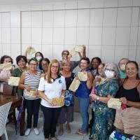 AMN EM NATAL REALIZA OFICINA DE NÉCESSAIRES