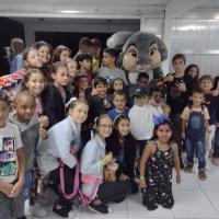 CINE MACEGA ESPECIAL ENCERRA ATIVIDADES DE PÁSCOA DO AMN EM SÃO PEDRO DA ALDEIA