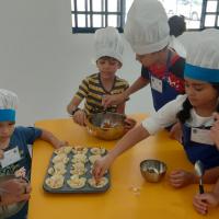AMN EM BRASÍLIA COMEMORA DIA DAS CRIANÇAS COM OS MINI CHEFS DE COZINHA DA FAMÍLIA NAVAL