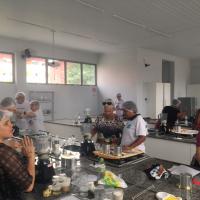 ENVELHECER EM RIO GRANDE PROMOVE OFICINA DE PÁSCOA