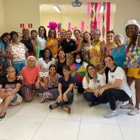 BAILINHO DE CARNAVAL MOVIMENTA ENVELHECER EM SALVADOR