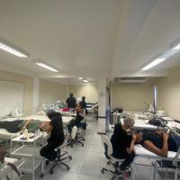 CAPACITAR EM SÃO PEDRO DA ALDEIA PROMOVE CURSO DE ALONGAMENTO DE CÍLIOS PARA DEPENDENTES DA FAMÍLIA NAVAL