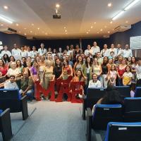 AMN EM NATAL REALIZA APRESENTAÇÃO MUSICAL EM HOMENAGEM AO MÊS DAS MÃES