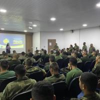 TRIPULAÇÃO DO GPT-FNRJ RECEBE PALESTRA DA EQUIPE DO AMN 