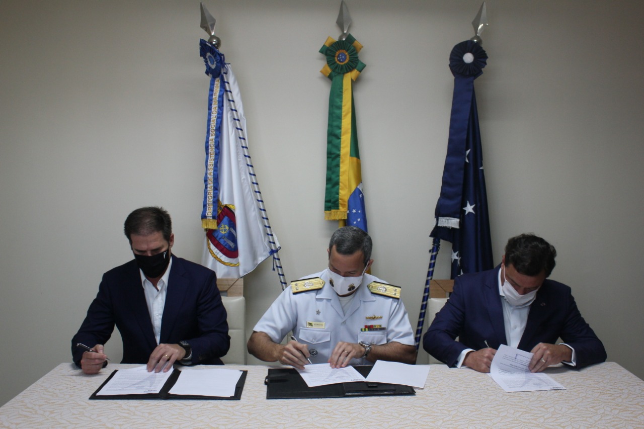 PAIS E MÃES DE MILITARES AGORA PODEM CONTAR COM PLANOS DE SAÚDE DO AMN