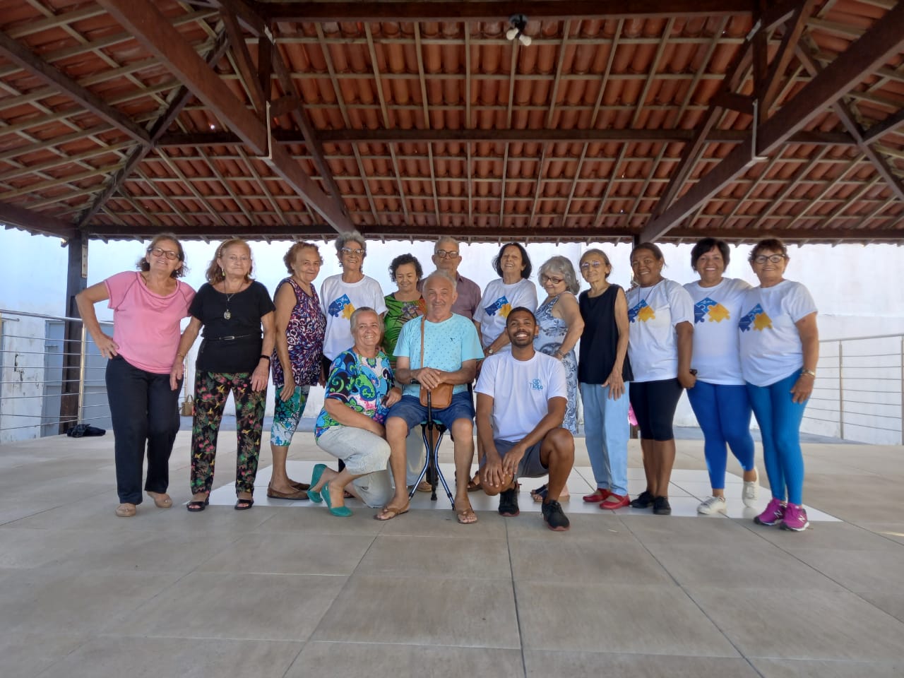 OFICINA DE DANÇA AGITA ALUNOS DO ENVELHECER EM NATAL