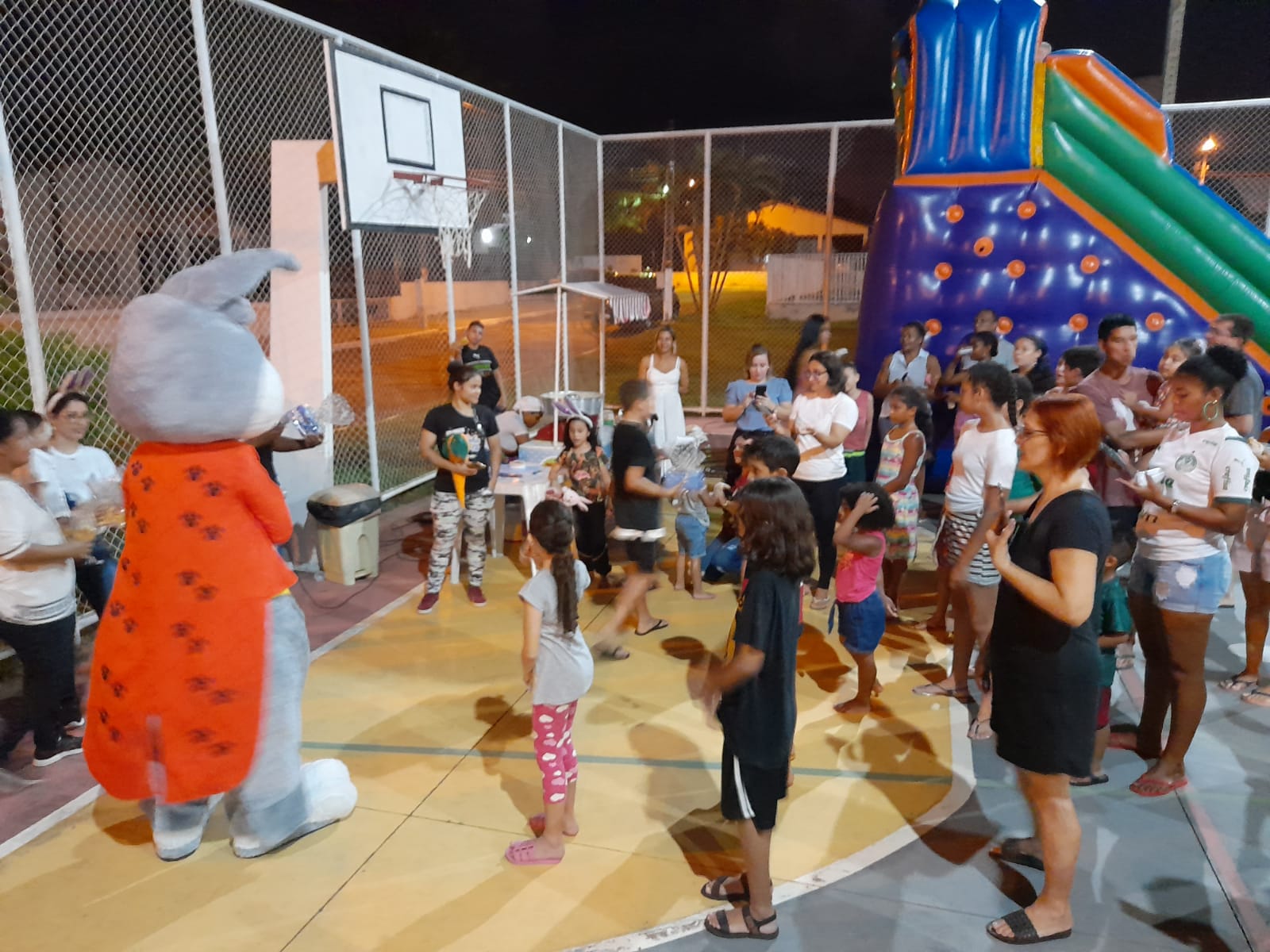AMN EM BRASÍLIA FESTEJA A PÁSCOA