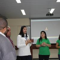 Durante o café literário, funcionários dividiram experiências sobre a leitura