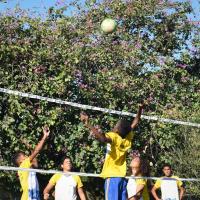 Um dos esportes que os alunos mais gostam de praticar, o Vôlei.