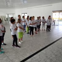 AULA DE DANÇA AGITA O PROJETO ENVELHECER – NATAL