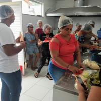 Alunos durante Oficina de pizza