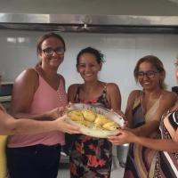 Esfirras preparadas durante a aula