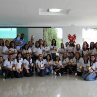 Equipe de voluntarias que trabalhou no bazar