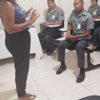 EQUIPE DO AMN PROFERE PALESTRA NO HOSPITAL NAVAL DE LADÁRIO