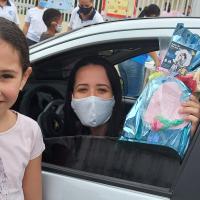 VOLUNTÁRIOS DA SECCIONAL MANAUS APOIAM EVENTO DE DIA DAS MÃES DO DEPARTAMENTO REGIONAL DO ABRIGO DO MARINHEIRO