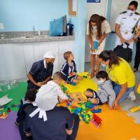 A Dra Selma visitou as salas de aula dos pequenos grumetes e participou de dinâmicas muito divertidas