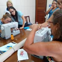 AMN EM NATAL PROMOVE CURSO DE COSTURA