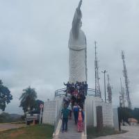 ATIVIDADES NO MORRO DO CRISTO REI DO PANTANAL MOVIMENTA ENVELHECER EM LADÁRIO