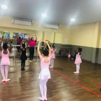 TURMA DE BALÉ DO ADOLESCER+ EM SALVADOR REALIZA AULA ESPECIAL COM TEMA JUNINO