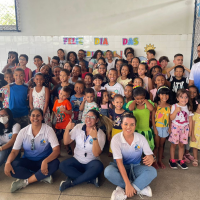 ADOLESCER EM SALVADOR COMEMORA DIA DAS CRIANÇAS E ANIVERSÁRIO DO AMN COM ALUNOS DO ADOLESCER+