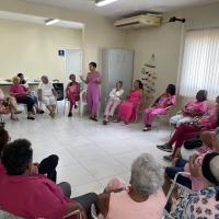 ENVELHECER EM SALVADOR PROMOVE ATIVIDADES EM ALUSÃO A CAMPANHA OUTUBRO ROSA