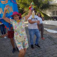 ENVELHECER EM NATAL PROMOVEU BLOCO DE CARNAVAL PARA IDOSOS