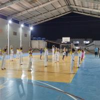 ADOLESCER+ EM SÃO PEDRO DA ALDEIA INICIA OFICINA DE CAPOEIRA