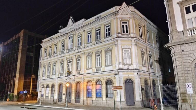 Museu_Naval,_localizada_no_centro_da_cidade_do_Rio_de_Janeiro_(52249940703)